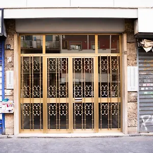Appartamento Nonna Pina moderno Vicino Metro Awifi,netflix, Roma